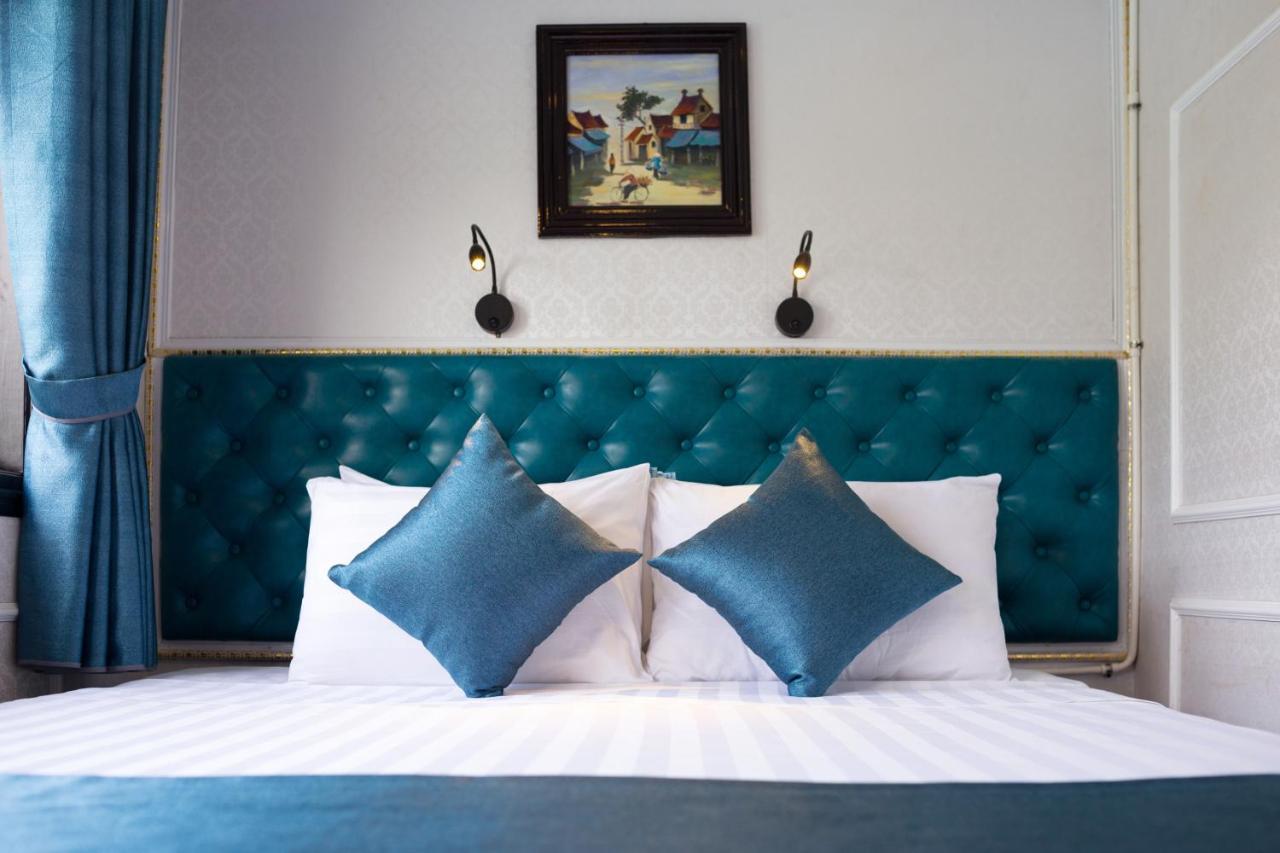 Hotel Charm Boutique Cruise à Hạ Long Extérieur photo