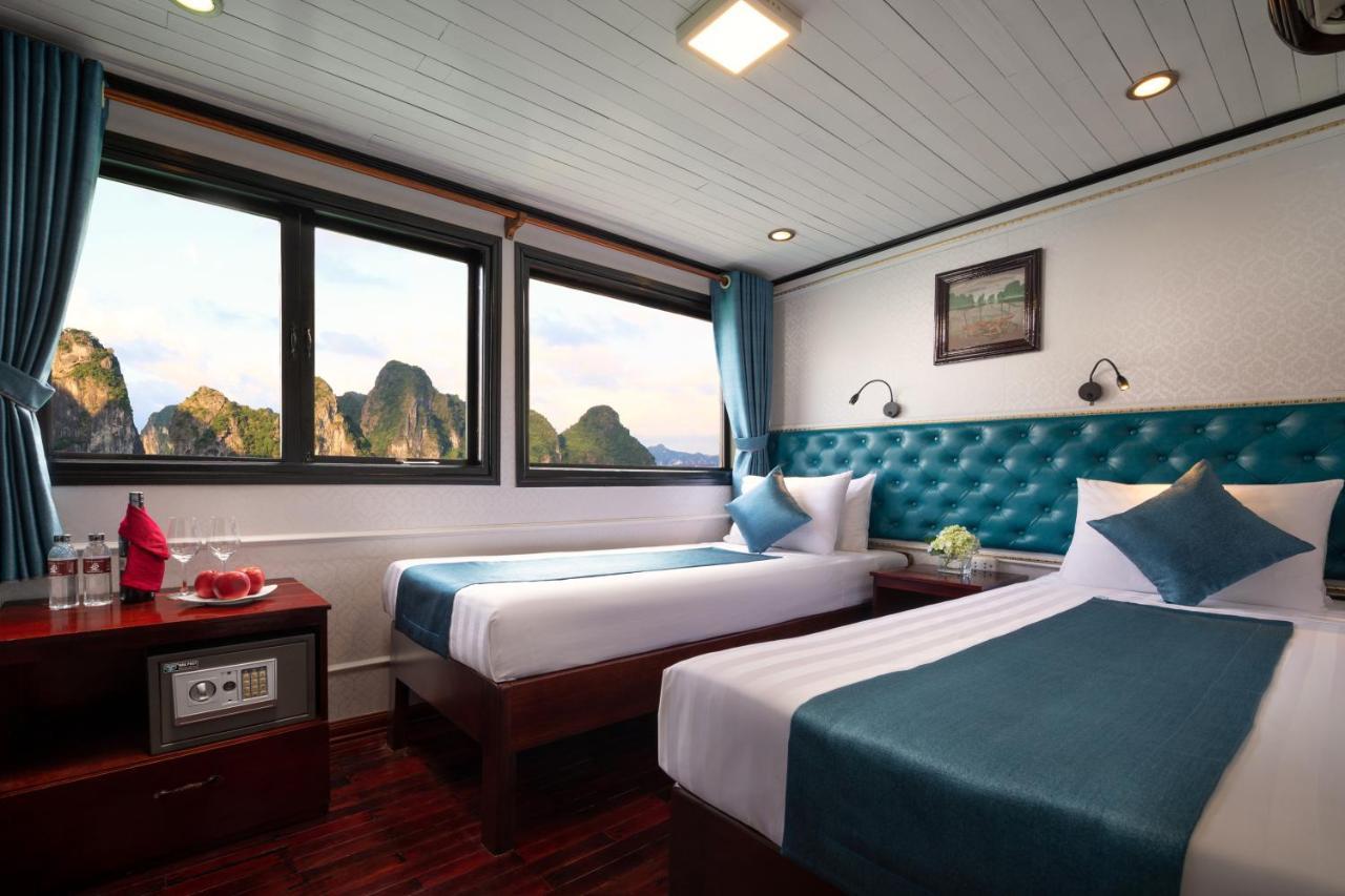 Hotel Charm Boutique Cruise à Hạ Long Extérieur photo