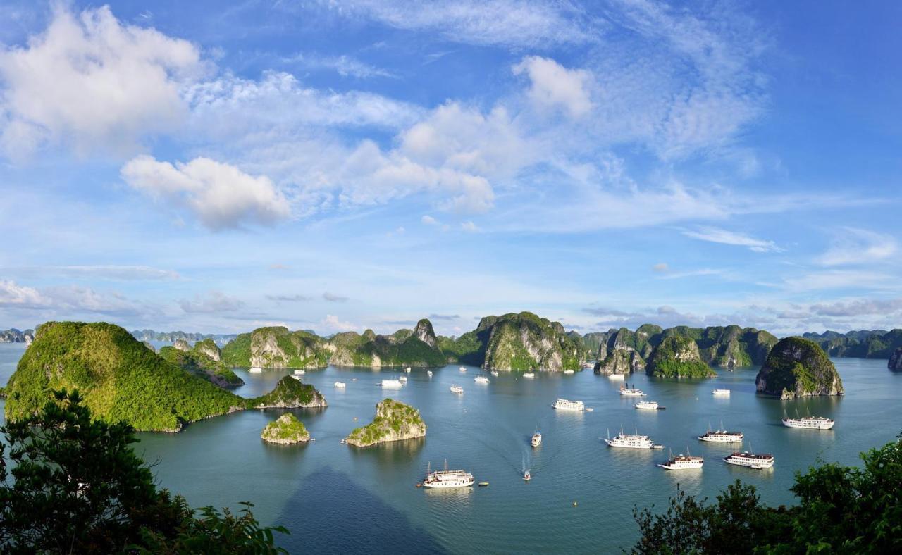 Hotel Charm Boutique Cruise à Hạ Long Extérieur photo